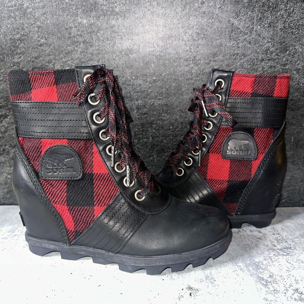 Sorel Lexie Wedge Ankle Boots Womens Size 8.5 Plaid Red Black Leather